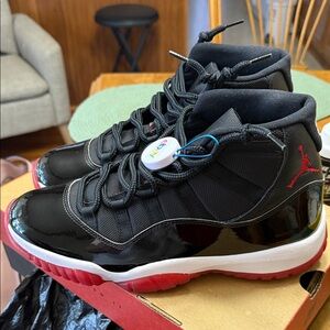 Jordan 11 bred playoff